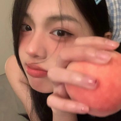 她从星光中走来